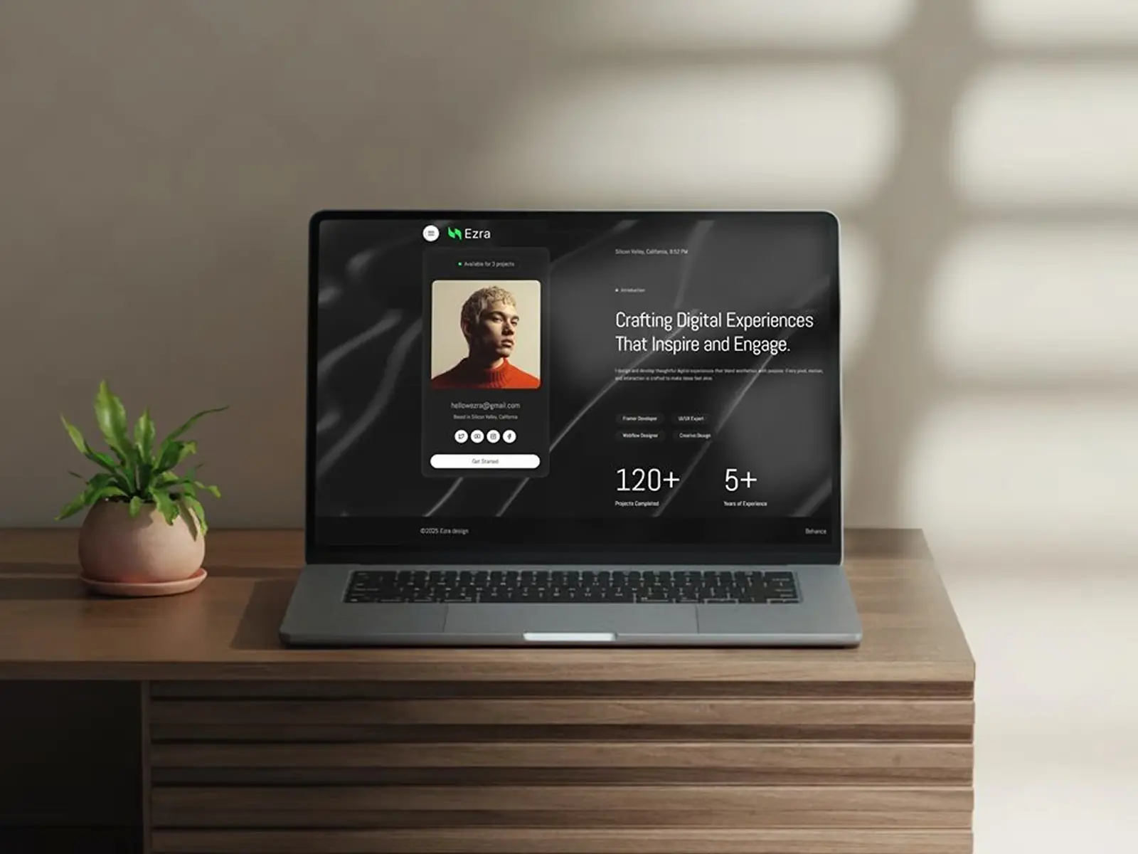 Ezra — Ezra Framer Template — Framerbucket Framer Template